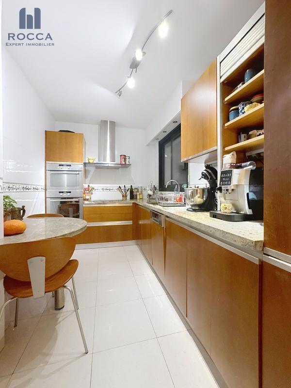 Appartement - 102 m² - 4 pièces