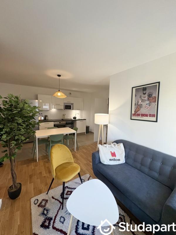 Chambre - 9 m² - 1 pièce