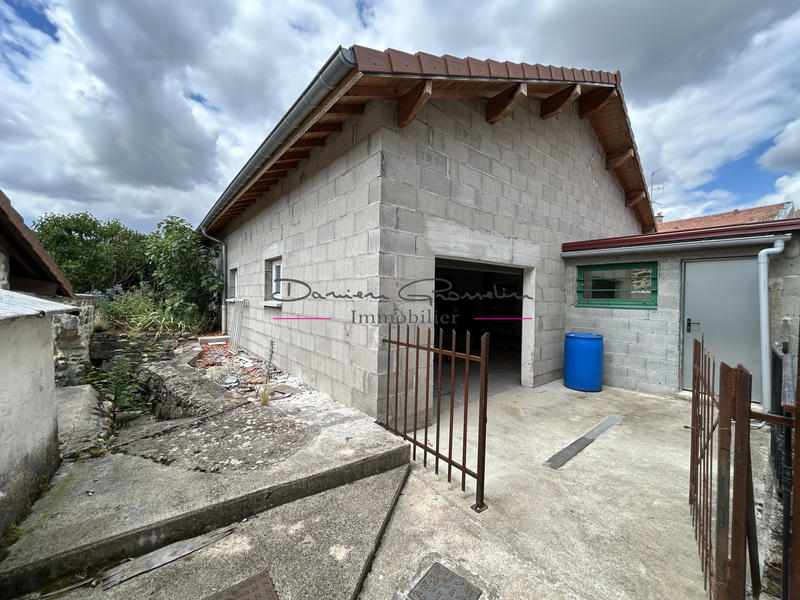 Maison - 210 m² - 8 pièces