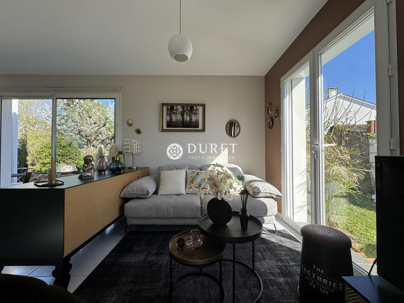 Maison - 104 m² - 4 pièces