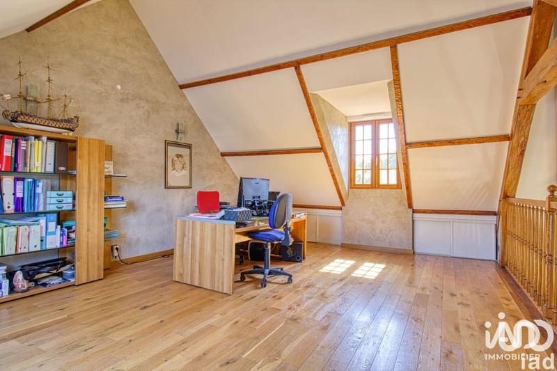 Maison - 185 m² - 8 pièces