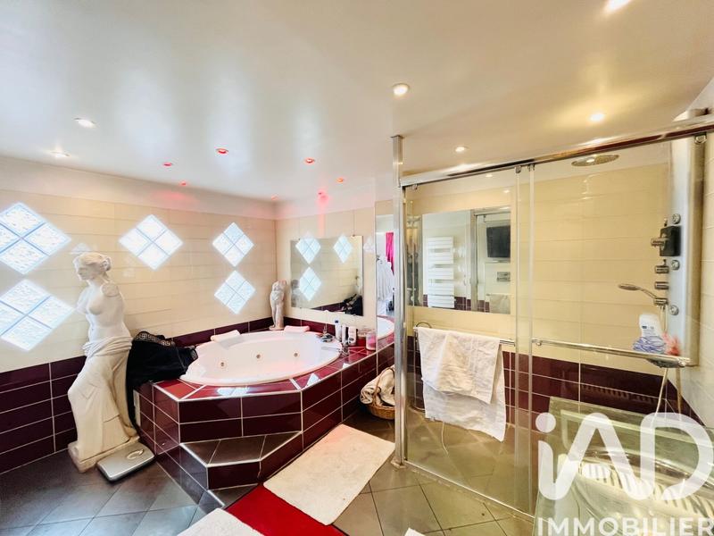 Appartement - 114 m² - 4 pièces