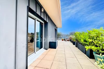 Appartement - 83 m² - 4 pièces