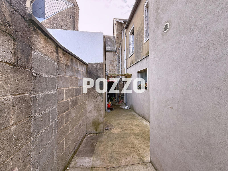 Maison - 151 m² - 6 pièces