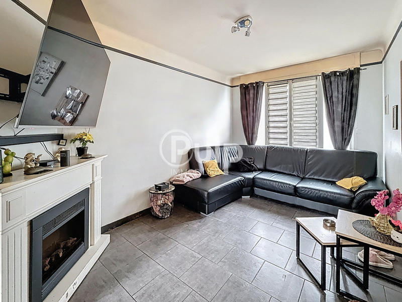 Maison de ville - 85 m² - 5 pièces