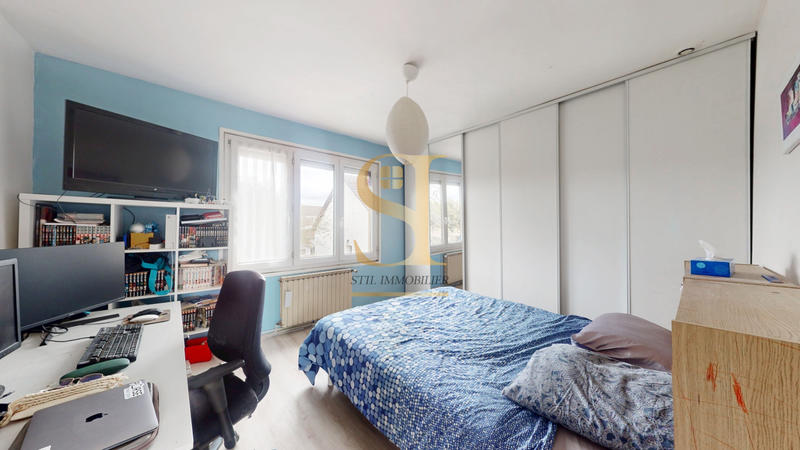 Maison - 101 m² - 5 pièces