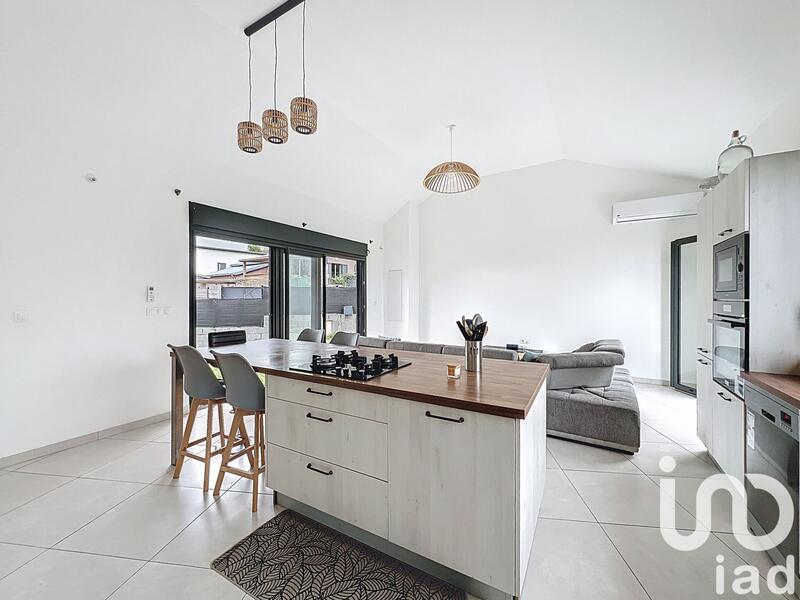 Maison - 100 m² - 4 pièces