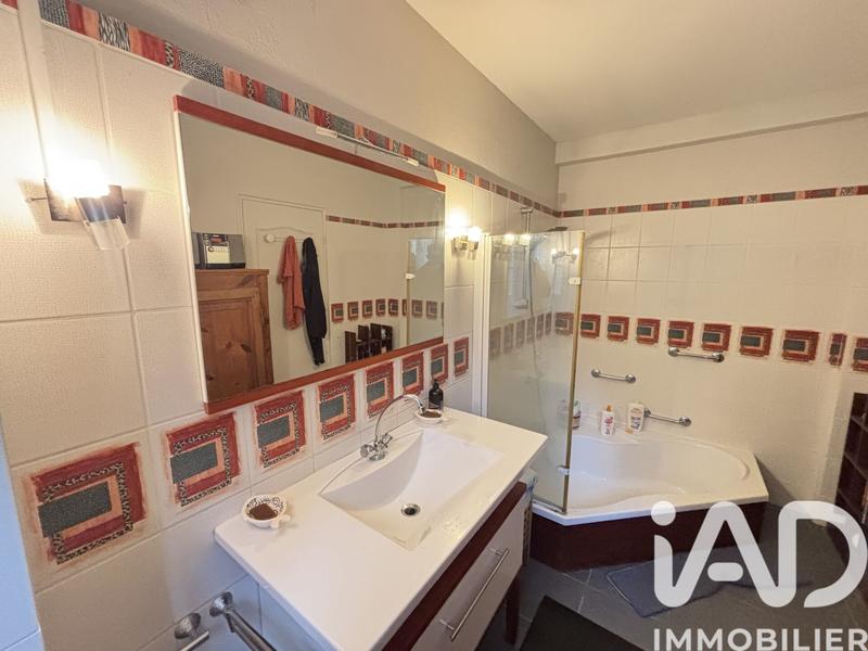 Maison - 145 m² - 7 pièces