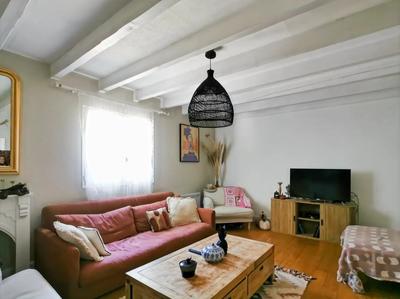 Maison - 141 m² - 5 pièces