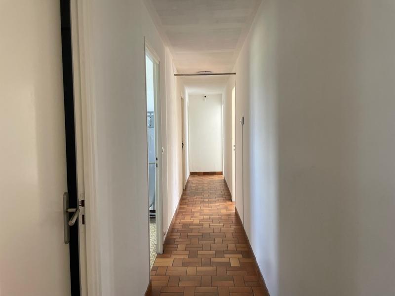 Maison - 230 m² - 6 pièces