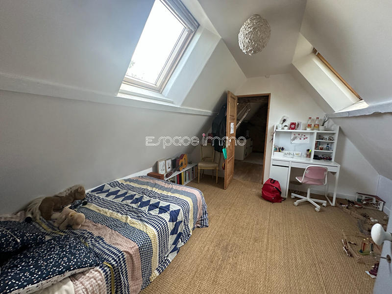 Maison - 158 m² - 7 pièces