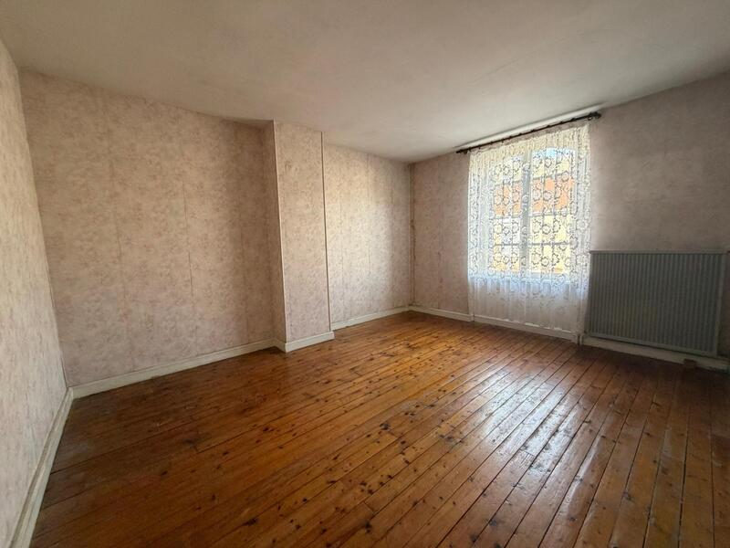 Maison - 96 m² - 3 pièces