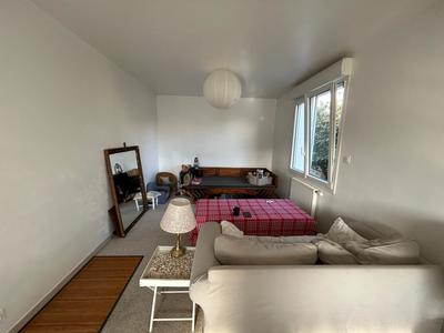 Maison - 111 m² - 6 pièces