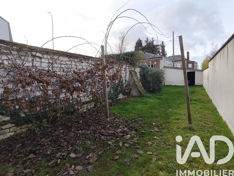 Maison - 210 m² - 9 pièces