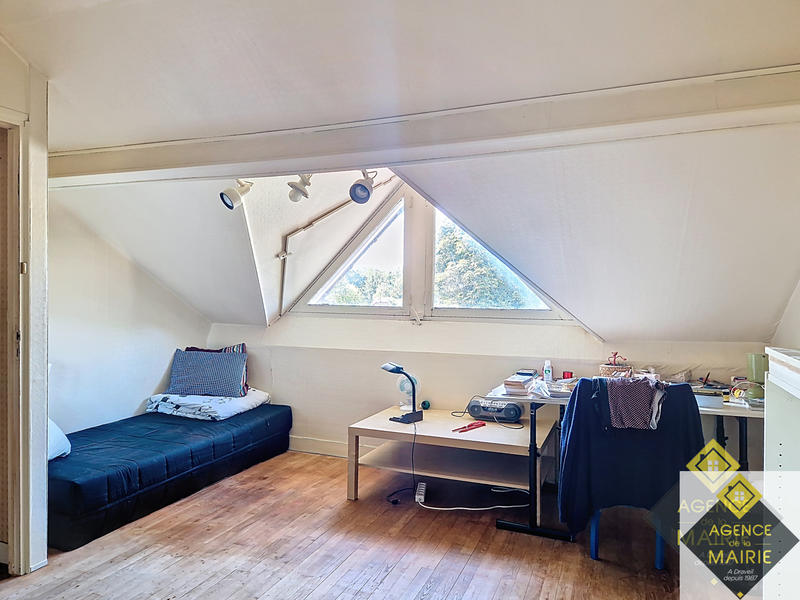 Maison - 142 m² - 6 pièces