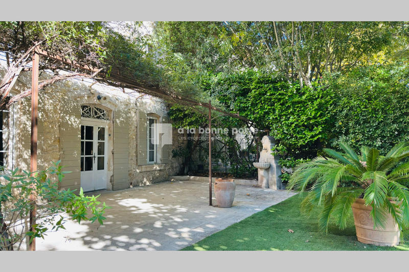 Maison de maîtres - 227 m² - 7 pièces