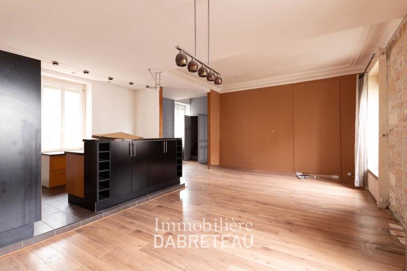 Maison - 181 m² - 5 pièces
