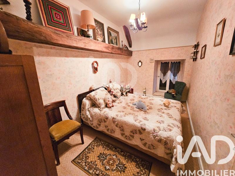 Maison - 96 m² - 6 pièces