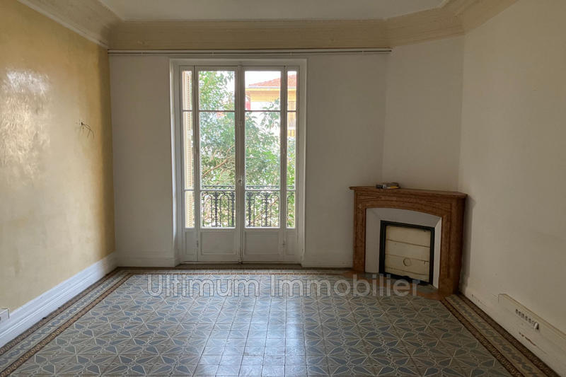 Appartement - 150 m² - 5 pièces
