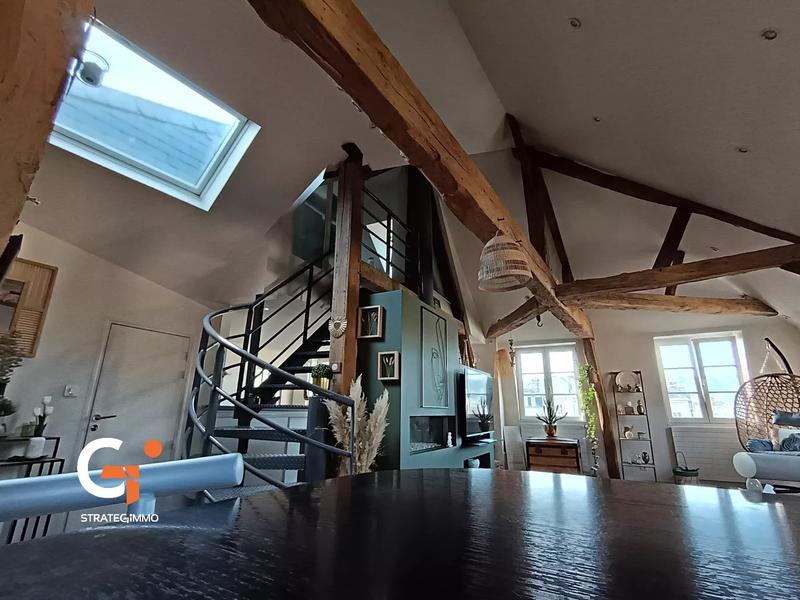 Maison - 136 m² - 7 pièces