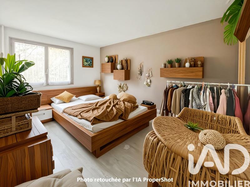 Appartement - 80 m² - 4 pièces