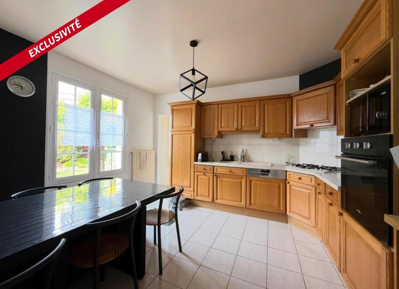 Maison - 142 m² - 6 pièces