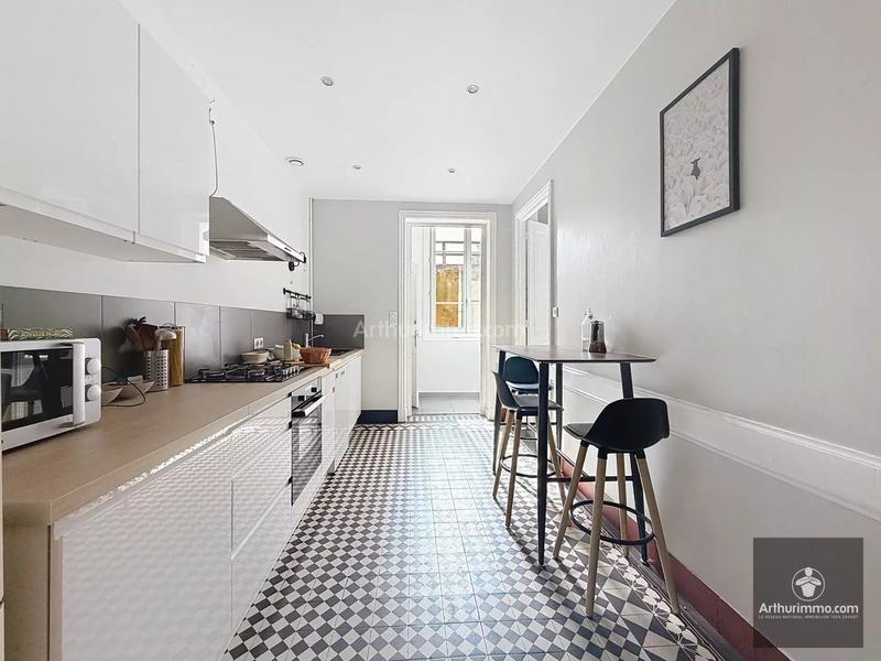 Appartement - 110 m² - 5 pièces