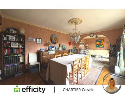 Maison - 87 m² - 5 pièces