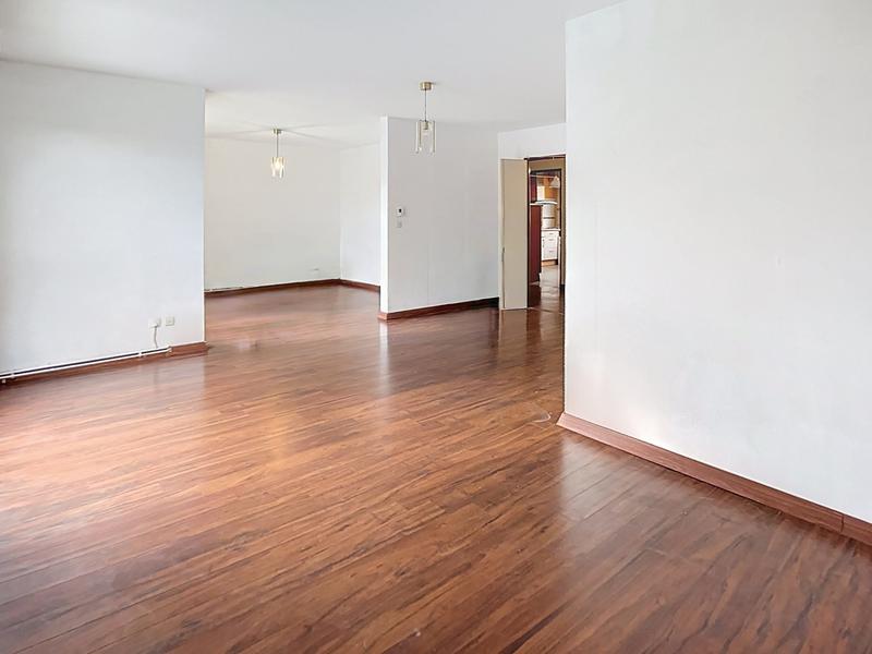 Appartement - 77 m² - 3 pièces