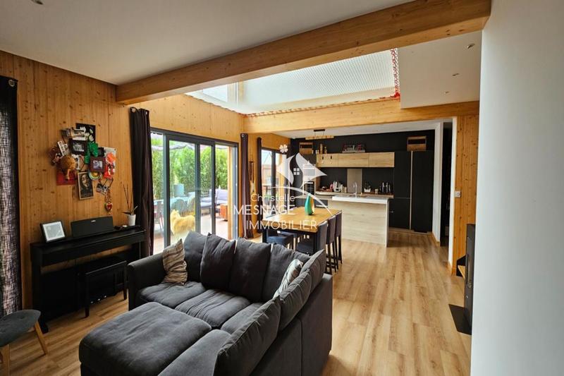 Maison - 162 m² - 6 pièces