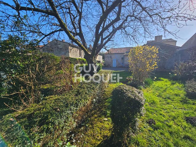 Maison de bourg - 112 m² - 4 pièces