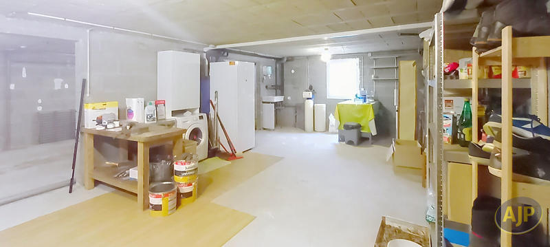 Maison - 160 m² - 7 pièces