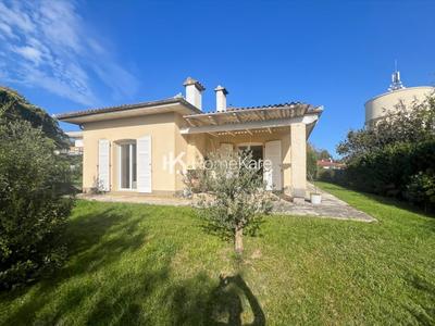 Maison - 145 m² - 6 pièces