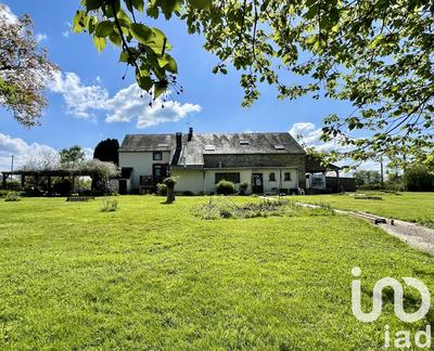 Maison - 355 m² - 12 pièces