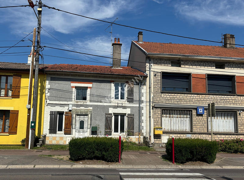 Maison - 98 m² - 4 pièces