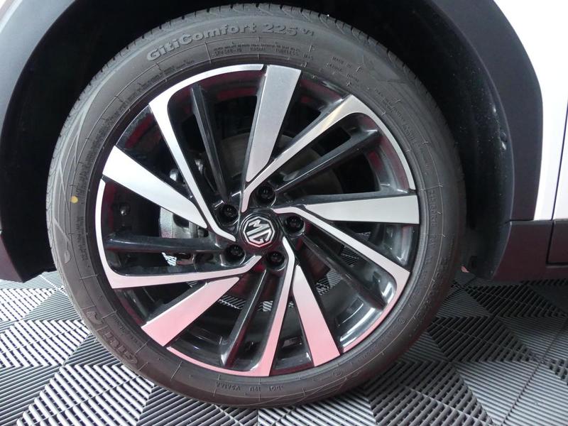 Mg Zs III 1.5 Hybrid+ 197 Luxury