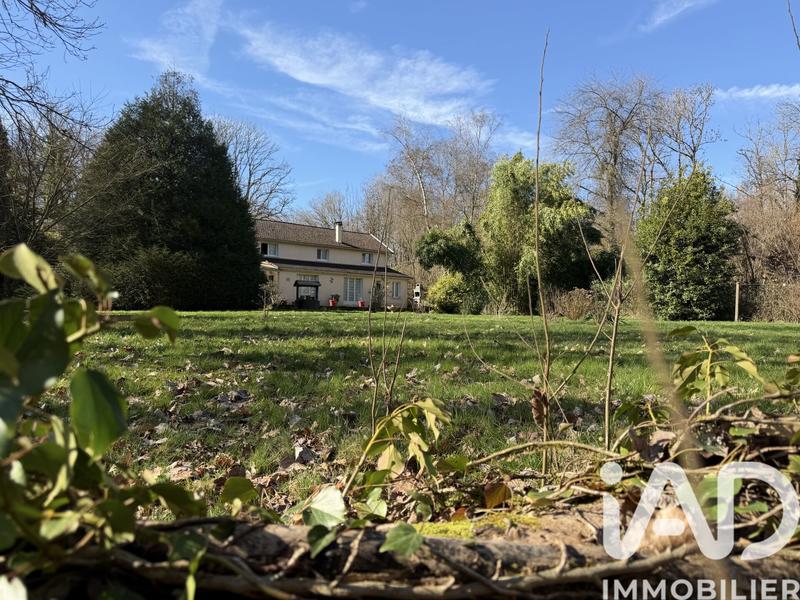 Maison - 170 m² - 7 pièces