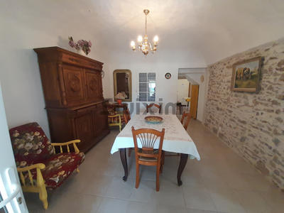 Maison - 150 m² - 8 pièces