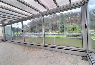 Maison - 265 m² - 9 pièces