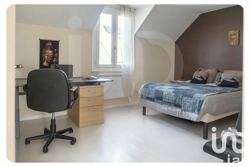 Maison - 184 m² - 7 pièces