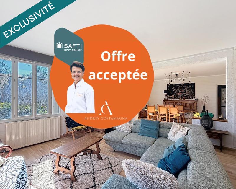 Maison - 300 m² - 11 pièces