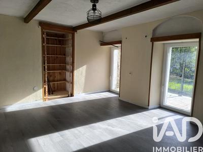 Maison - 79 m² - 5 pièces