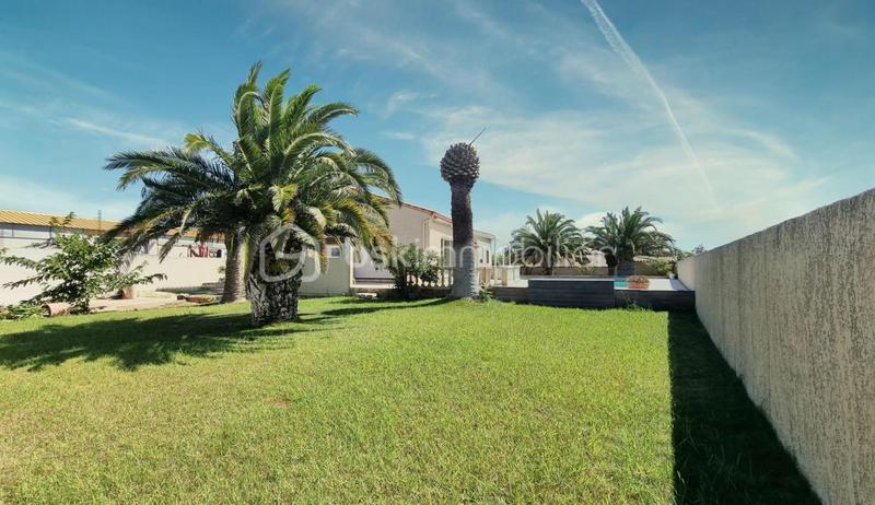 Villa - 180 m² - 6 pièces