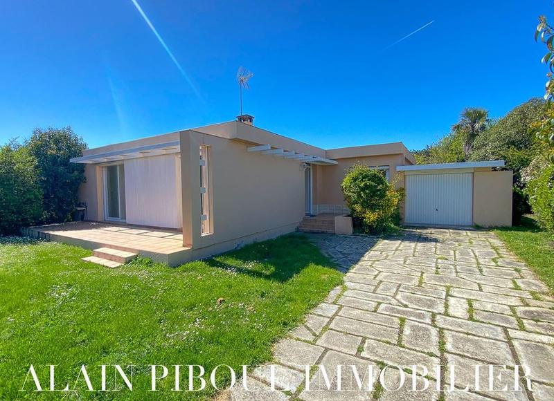 Maison traditionnelle - 103 m² - 5 pièces