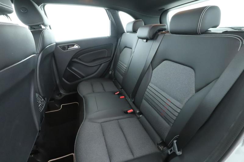 Mercedes Classe B 180 d Sensation 7g-Dct 109 ch