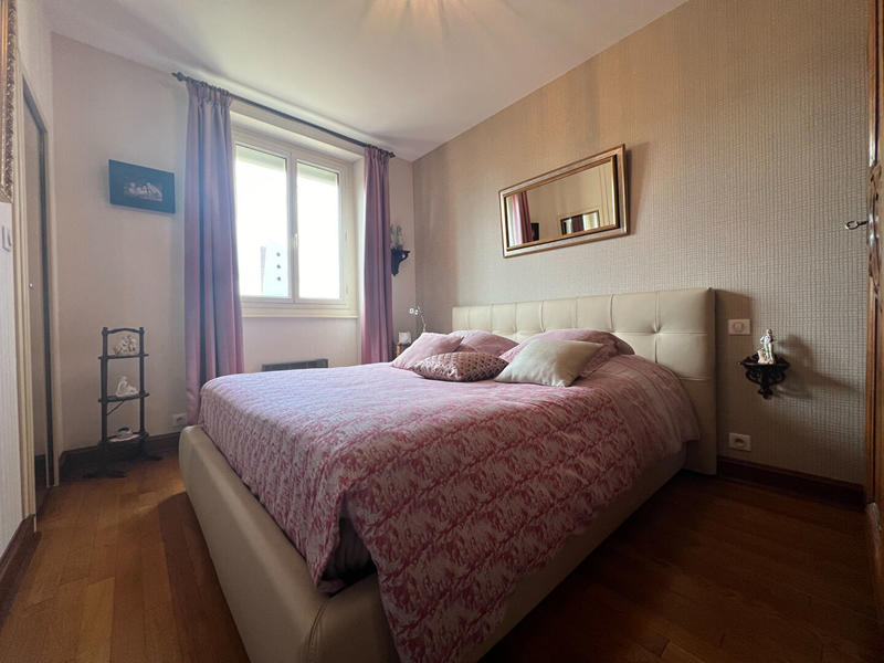 Maison - 96 m² - 5 pièces