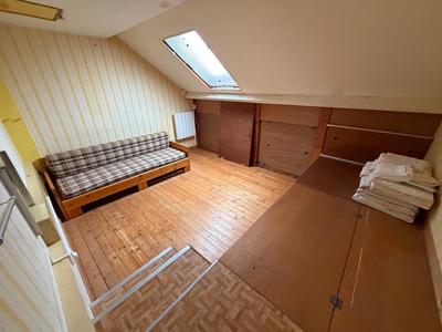 Maison - 76 m² - 7 pièces