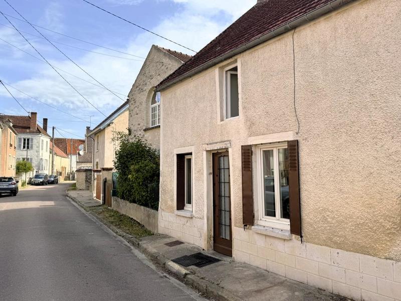 Maison - 110 m² - 3 pièces