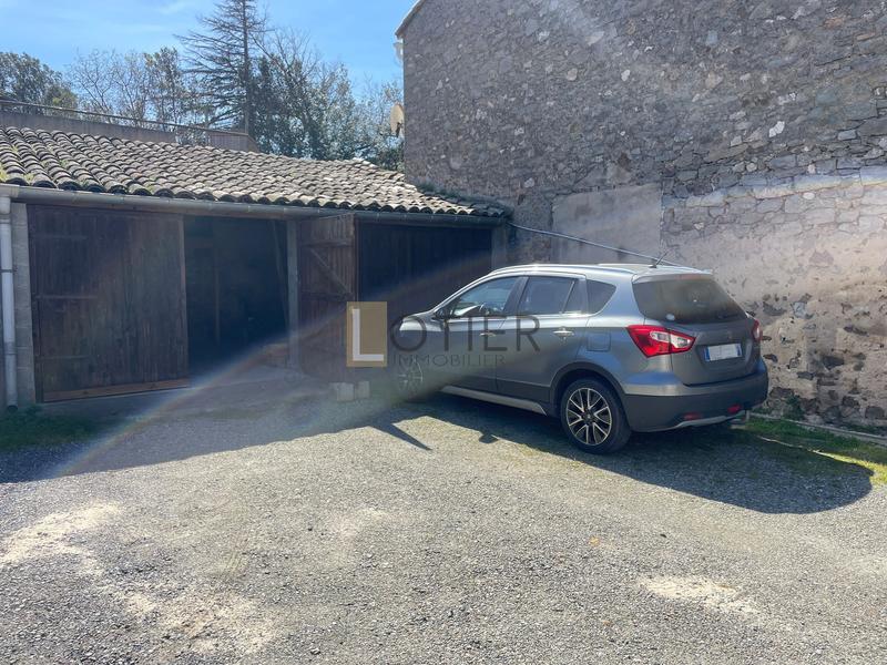 Maison - 137 m² - 5 pièces