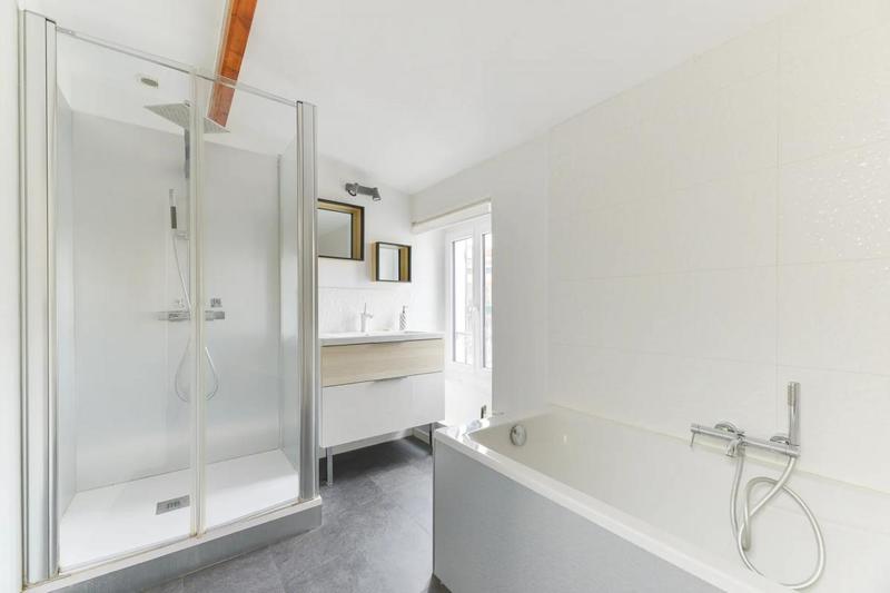 Maison - 175 m² - 8 pièces